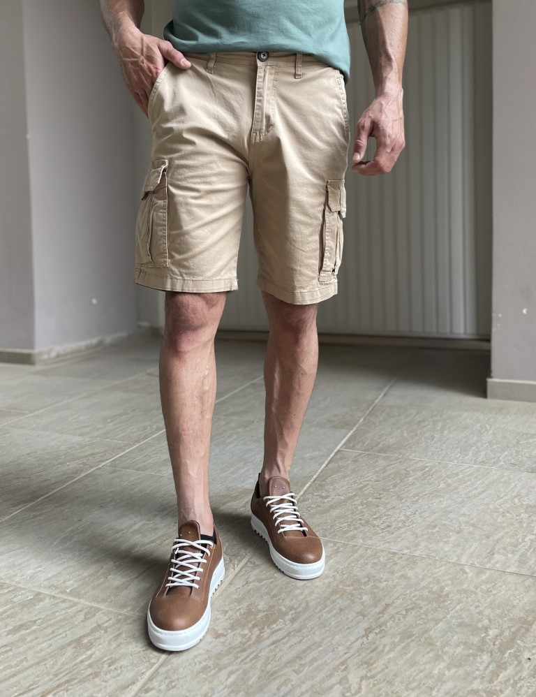 Ανδρική μπεζ cargo βερμούδα με Scratch στις τσέπες 242105 φωτογραφία